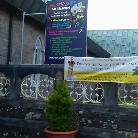 住宿加早餐酒店 菲莱斯食宿酒店 丁格尔