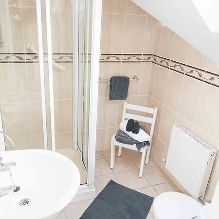 菲莱斯食宿酒店